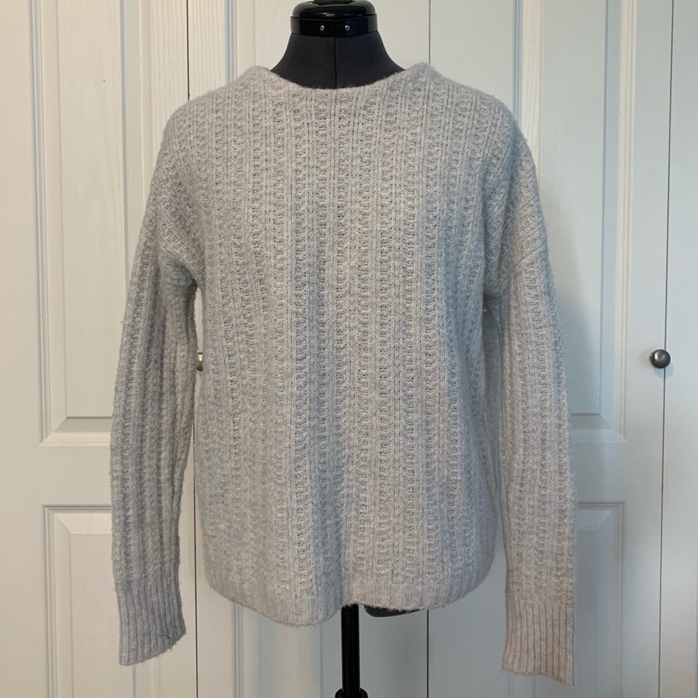 Light grey GAP sweater